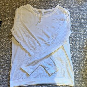Lululemon White Long Sleeve Top